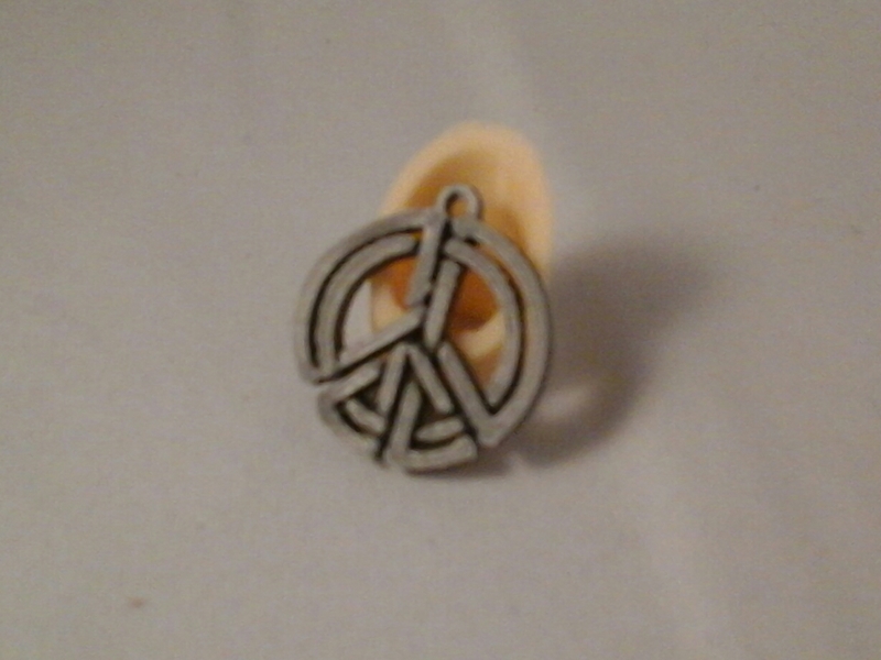 Peace knot pendant