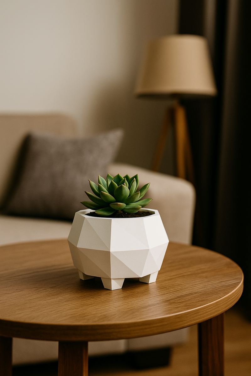 GEOMETRIC PLANTER POT – MODERN FACETED DESIGN