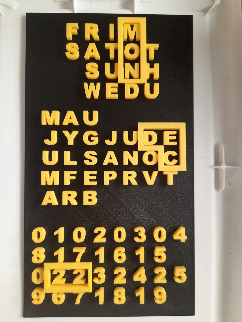 PuzzCal Puzzle Calendar